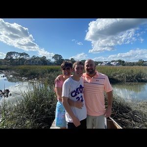 Meet your Posher, Tara